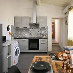 Innpisarentals2 - The Six Design Flat