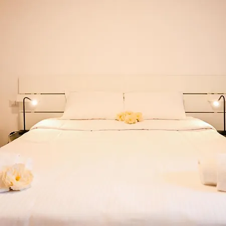 Innpisarentals2 - The Six Design Flat Apartment Pisa