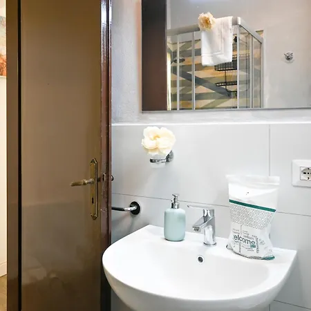 Innpisarentals2 - The Six Design Flat Apartment Pisa
